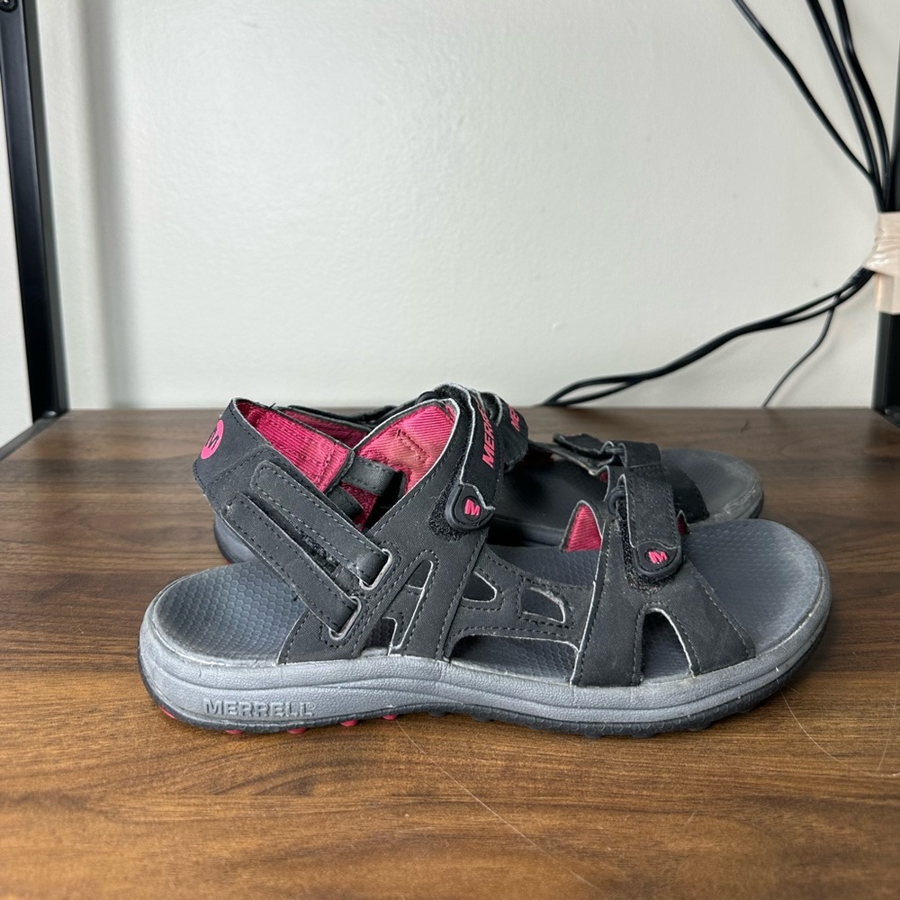 Merrell Black Cedrus Convertible Hiking Sandals 7